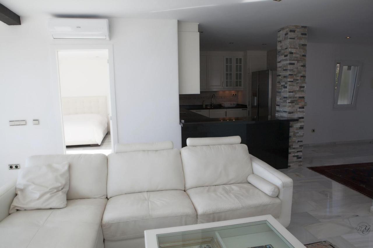 Luxury Puerto Banus Penthouse With Parking & Wi-fi Appartement Marbella