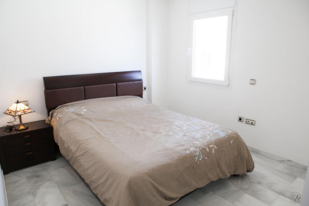 Luxury Puerto Banus Penthouse With Parking & Wi-fi *