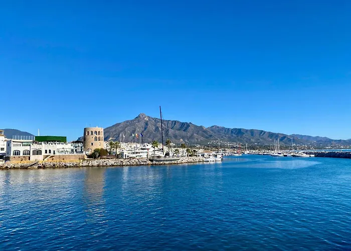 Luxury Puerto Banus Penthouse With Parking & Wi-Fi