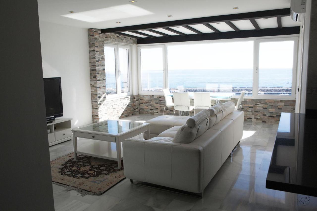 Luxury Puerto Banus Penthouse With Parking & Wi-fi *