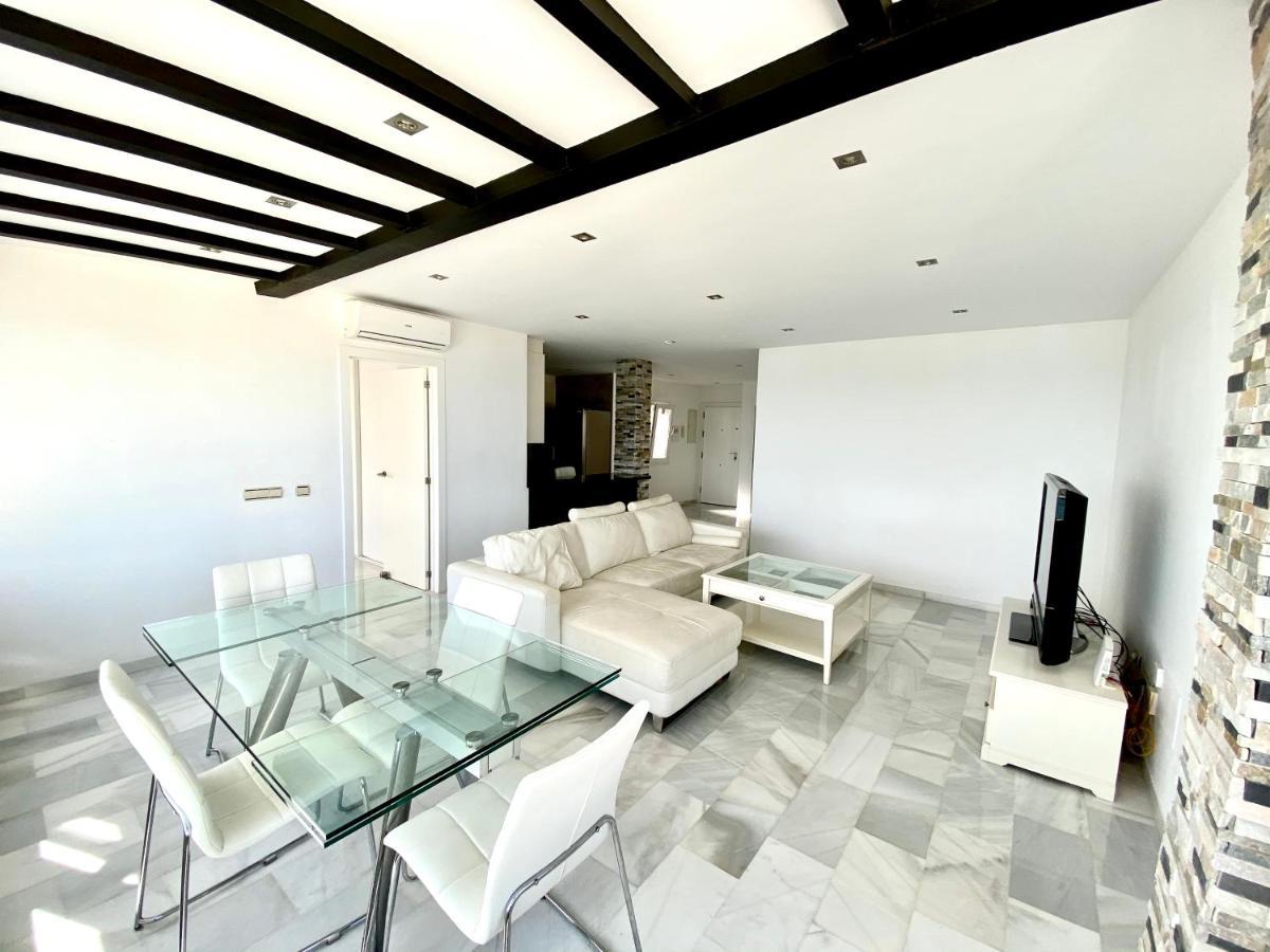 Luxury Puerto Banus Penthouse With Parking & Wi-fi *